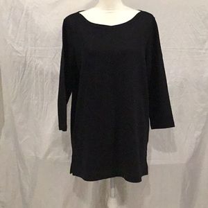 GA2) Brand new women’s long-sleeve shirt